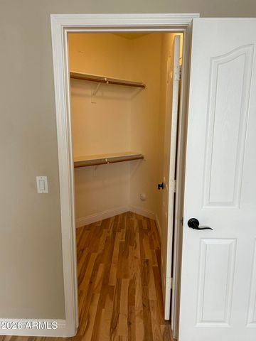 7024 S CLAIBORNE Avenue, Gilbert, AZ 85298