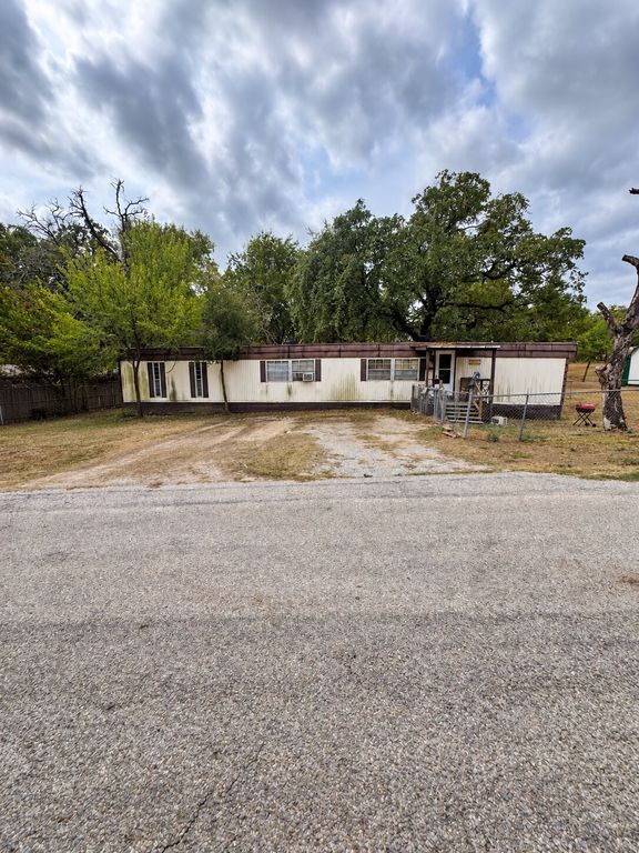 7241 Willow Creek, Fort Worth, TX 76135 — exterior