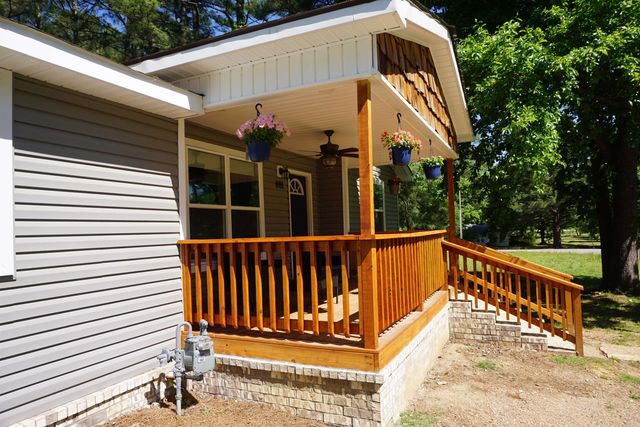 801 Richardson, Bald Knob, AR 72010