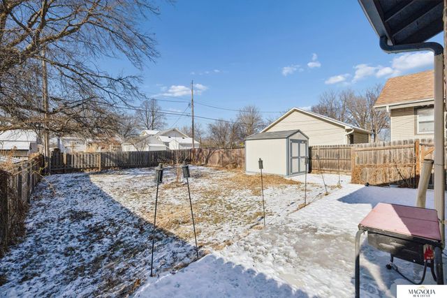 611 elmwood Avenue, Lincoln, NE 68510