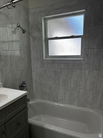 698 MAPLE ST, Ogden, UT 84403