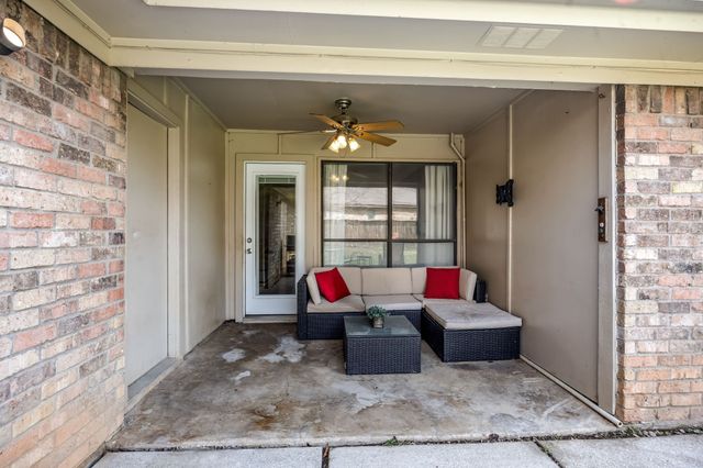 3125 Teakwood Drive, Bedford, TX 76021