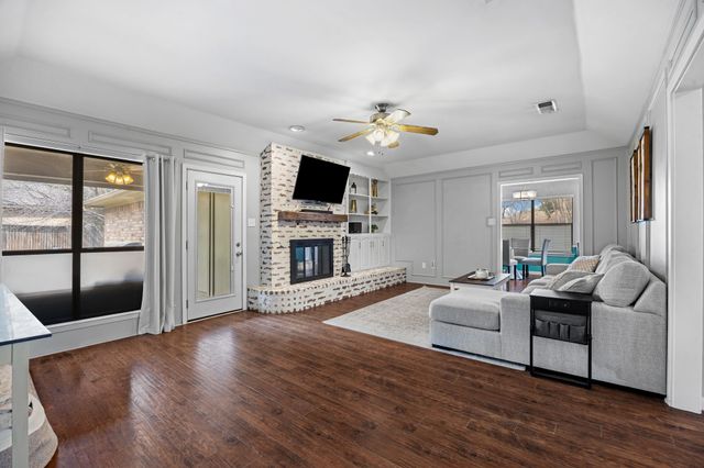 3125 Teakwood Drive, Bedford, TX 76021