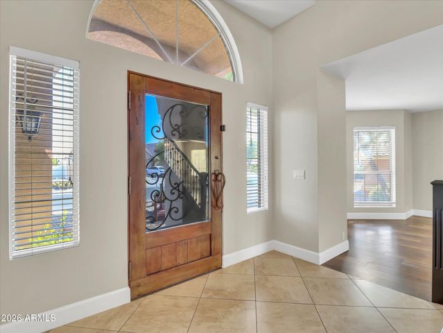 7121 W Windrose Drive, Peoria, AZ 85381