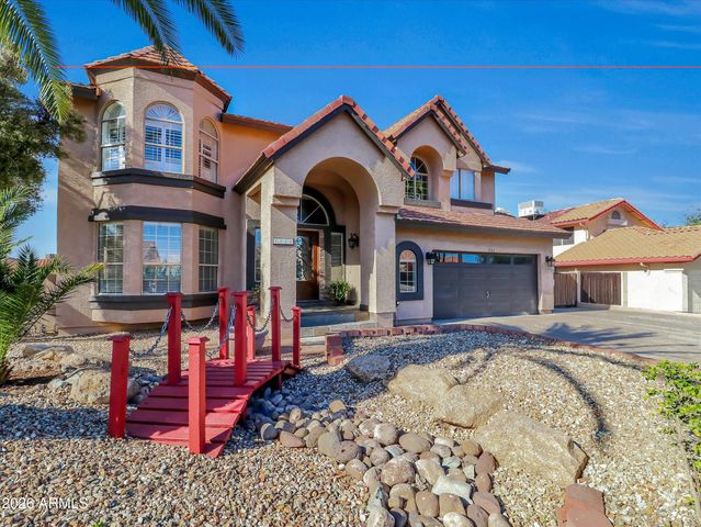 7121 W Windrose Drive, Peoria, AZ 85381