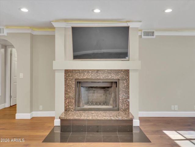 7121 W Windrose Drive, Peoria, AZ 85381