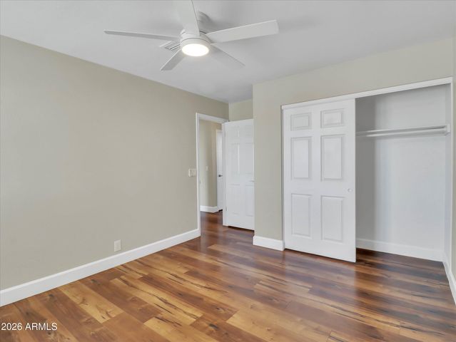 7121 W Windrose Drive, Peoria, AZ 85381