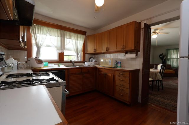 107 Western Highway, West Nyack, NY 10994