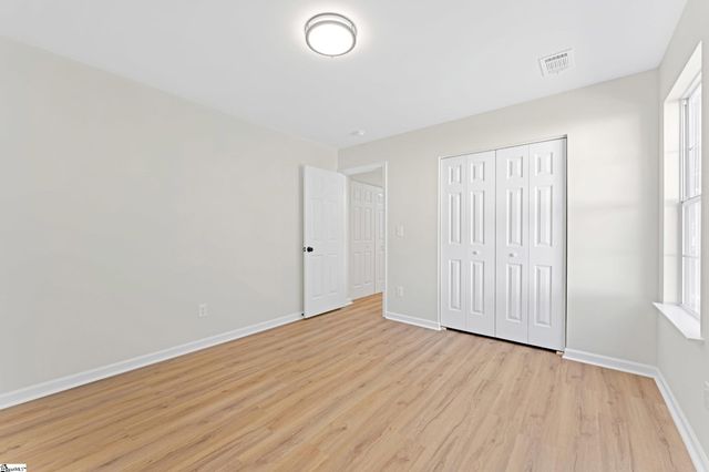 8 Kalmia Court, Greenville, SC 29605