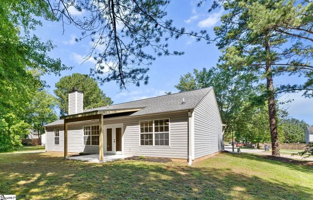 8 Kalmia Court, Greenville, SC 29605