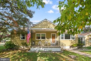 3 JEFFERSON AVE, Stratford, NJ 08084