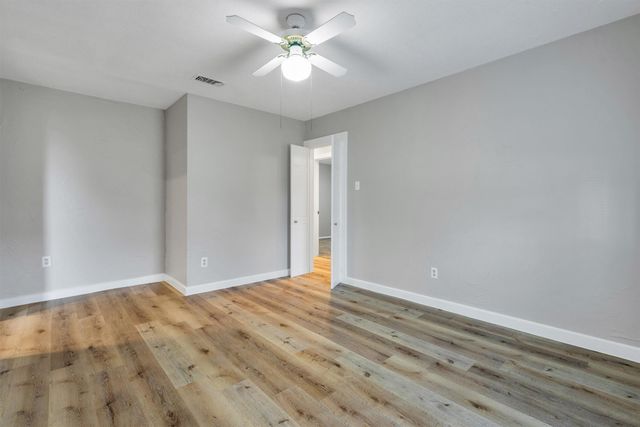 2307 Leonard Court, Arlington, TX 76015