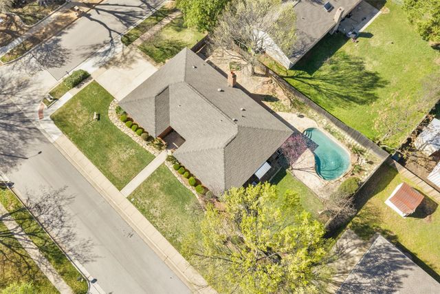 2307 Leonard Court, Arlington, TX 76015