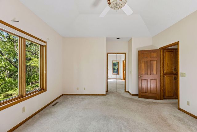 9280 53rd Street N, Lake Elmo, MN 55042
