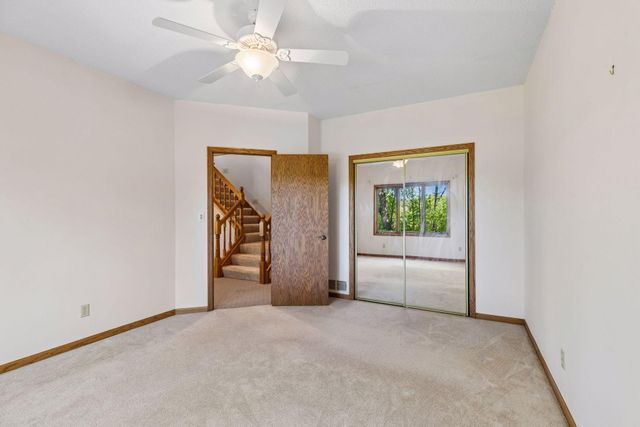 9280 53rd Street N, Lake Elmo, MN 55042