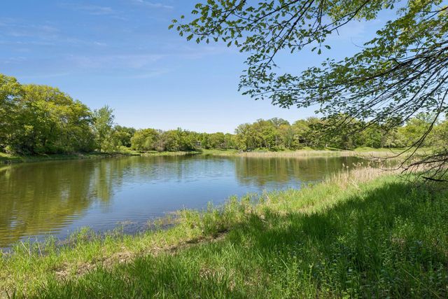 9280 53rd Street N, Lake Elmo, MN 55042