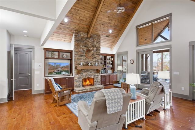 412 Walking Fern Way, Seneca, SC 29672