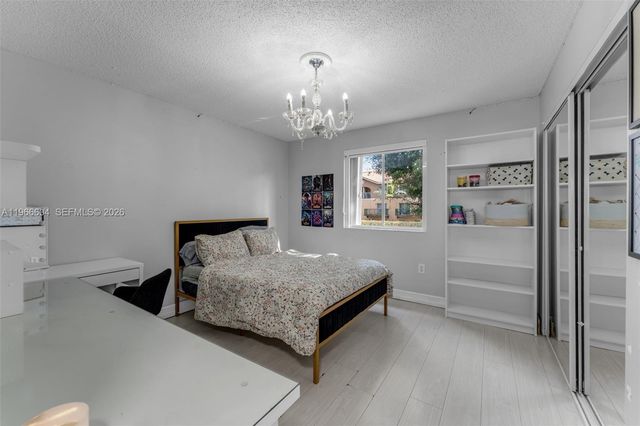 15416 SW 99th Ln, Miami, FL 33196