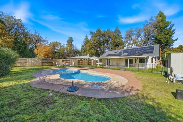 3385 Pioneer Lane, Redding, CA 96001