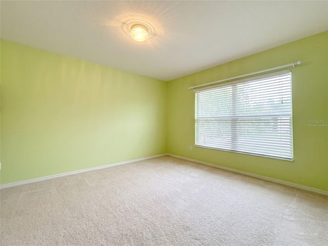 5945 WHITE TAIL LOOP, Lakeland, FL 33811