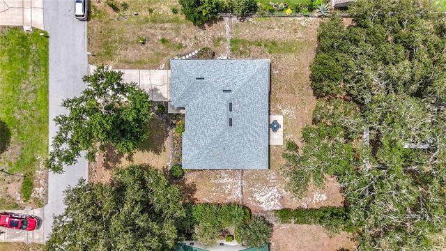 5945 WHITE TAIL LOOP, Lakeland, FL 33811
