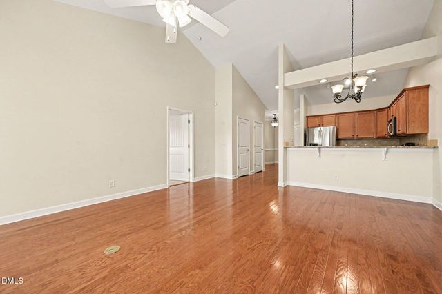 1942 Tweed Lane, Burlington, NC 27215