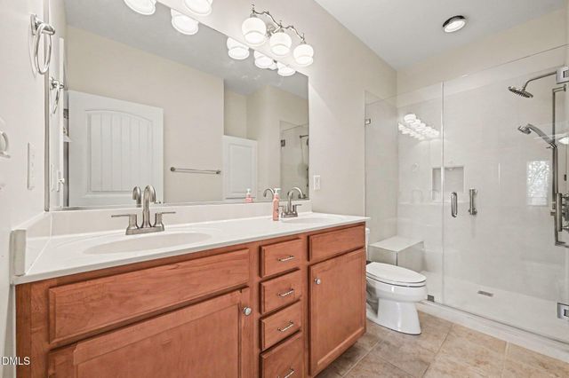 1942 Tweed Lane, Burlington, NC 27215