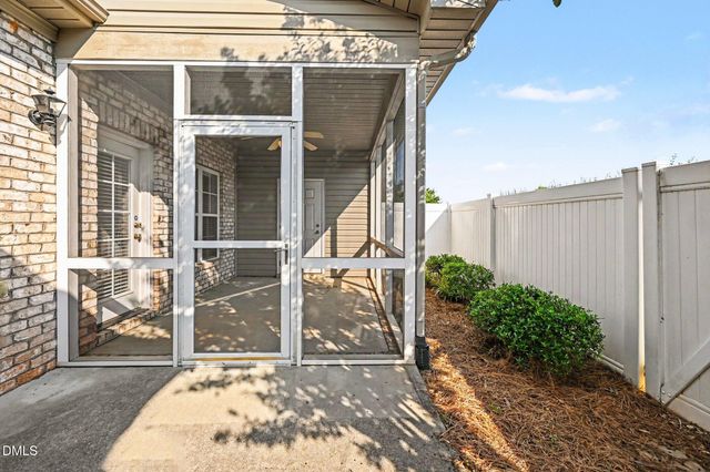 1942 Tweed Lane, Burlington, NC 27215