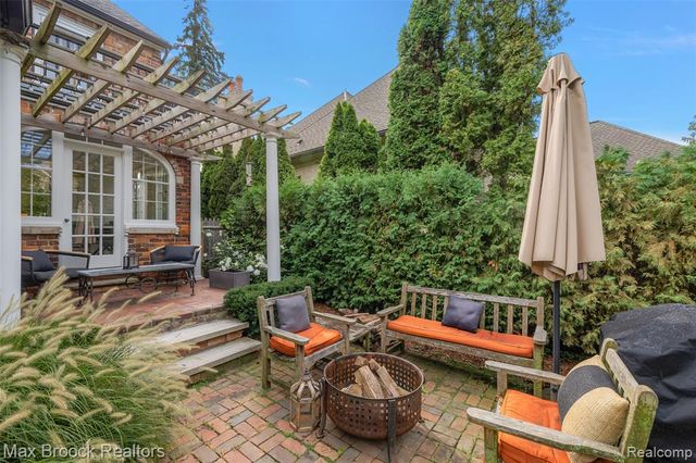 788 Pierce Street, Birmingham, MI 48009