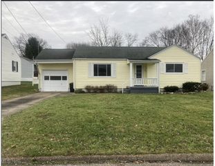 4396 Packard Street, Parkersburg, WV 26104