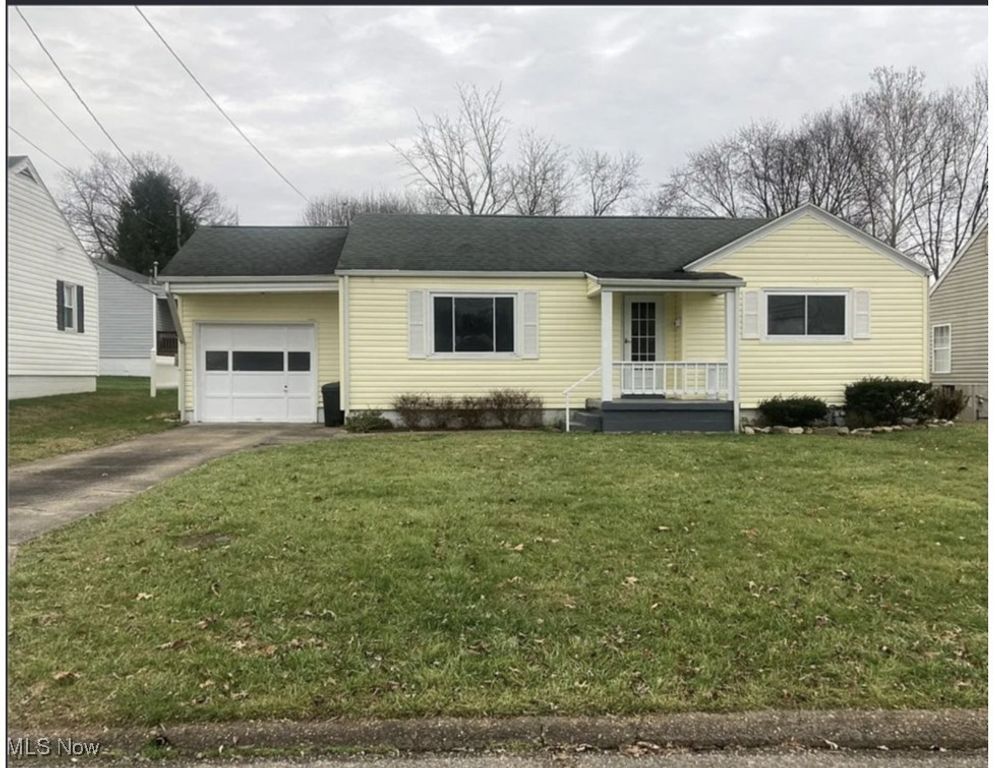 4396 Packard Street, Parkersburg, WV 26104