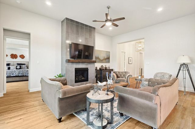 2193 Cloverfern Way, Haslet, TX 76052