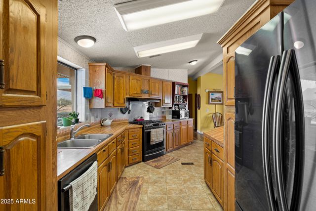 6100 E SOOTY Lane, Hereford, AZ 85615