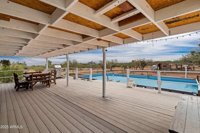 6100 E SOOTY Lane, Hereford, AZ 85615