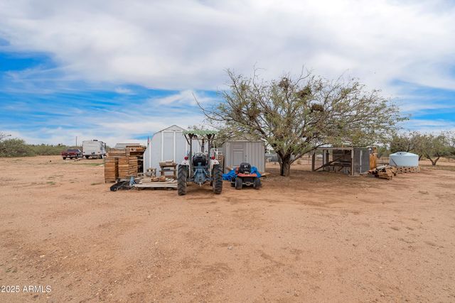 6100 E SOOTY Lane, Hereford, AZ 85615