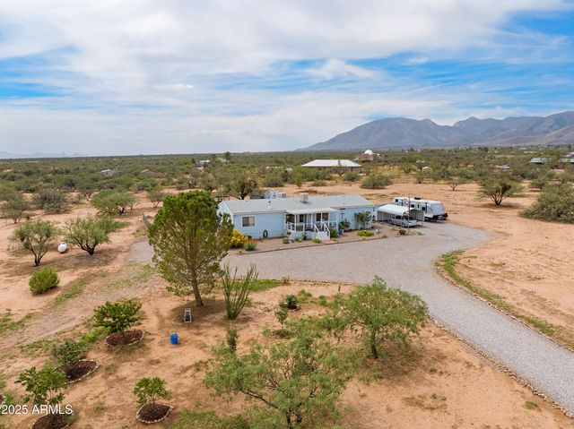 6100 E SOOTY Lane, Hereford, AZ 85615