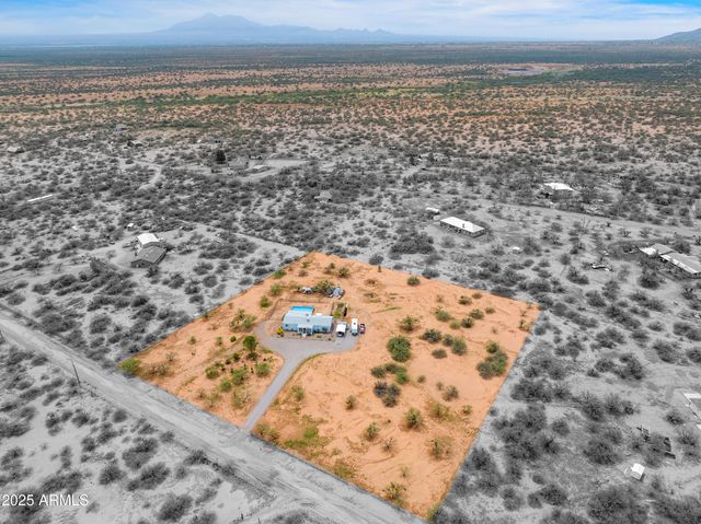 6100 E SOOTY Lane, Hereford, AZ 85615
