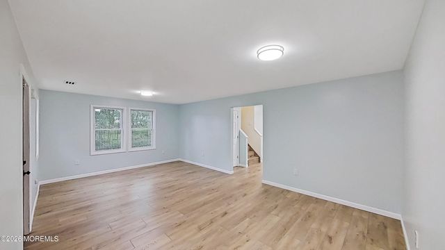 7 Wyckoff Mills Road, Freehold, NJ 07728