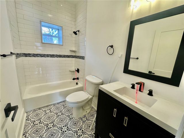 714 Armandale St, Central North Side, PA 15212