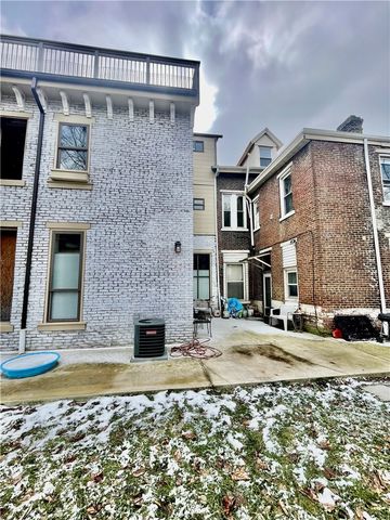 714 Armandale St, Central North Side, PA 15212