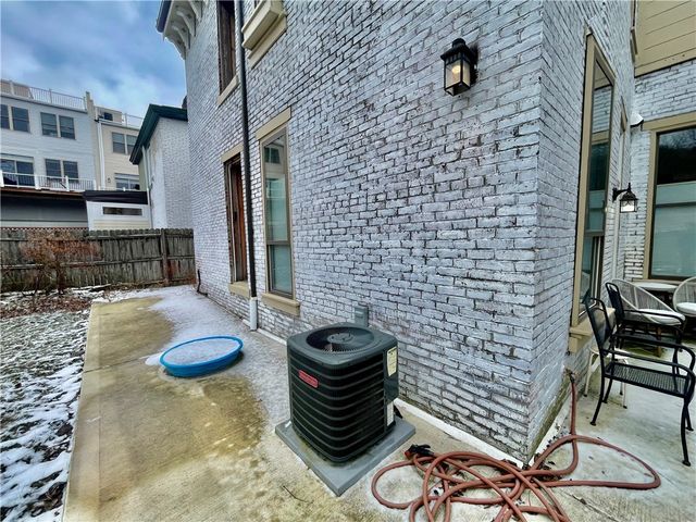 714 Armandale St, Central North Side, PA 15212