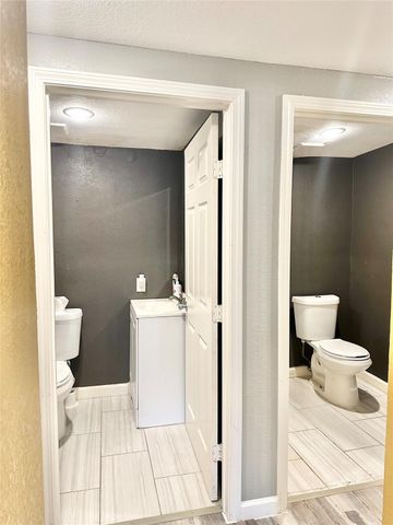 2424 Southmore Boulevard, Houston, TX 77004