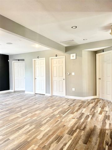 2424 Southmore Boulevard, Houston, TX 77004