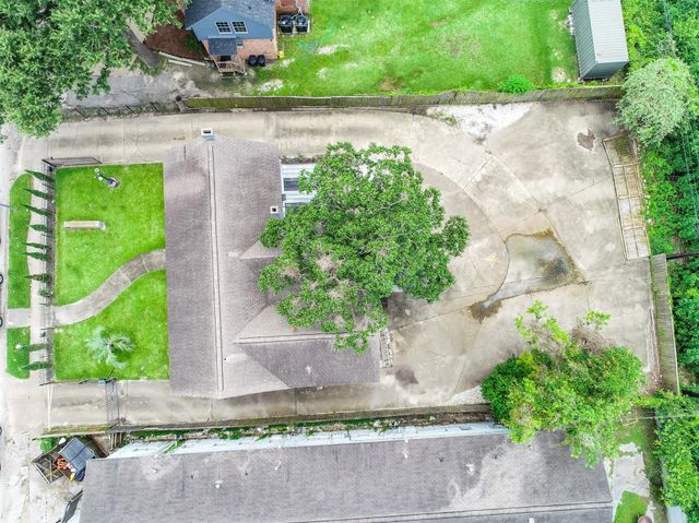 2424 Southmore Boulevard, Houston, TX 77004