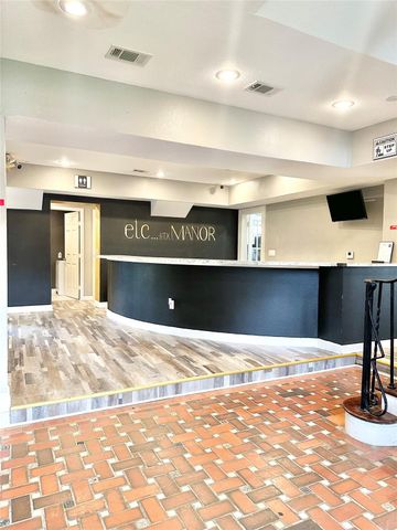 2424 Southmore Boulevard, Houston, TX 77004