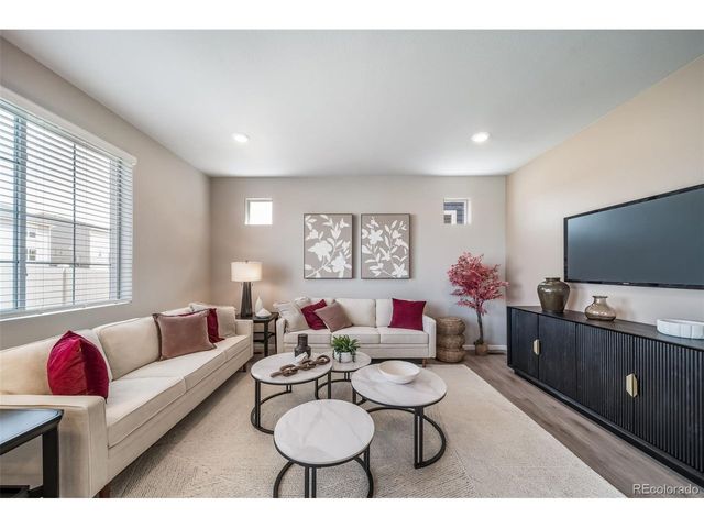 4617 N Sicily St, Aurora, CO 80019