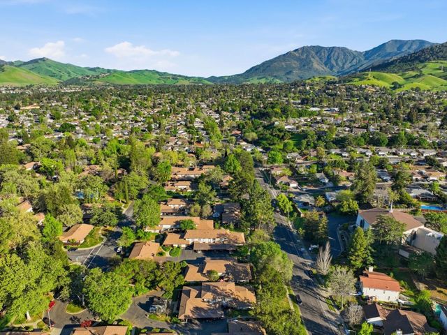 5442 Roundtree Court A, Concord, CA 94521