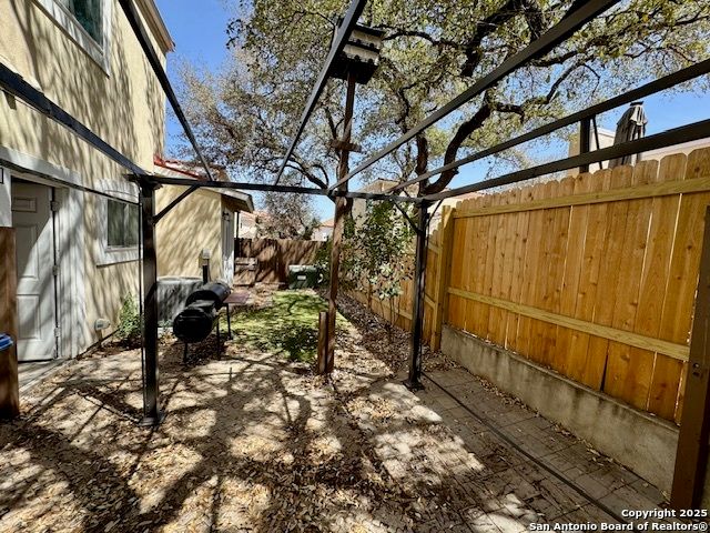 2779 Del Pilar, San Antonio, TX 78232