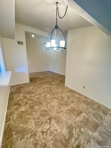 2779 Del Pilar, San Antonio, TX 78232