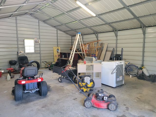 359 Pawnee Drive, Gordonville, TX 76245